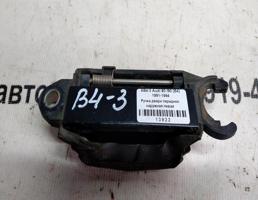 Ручка двери наружная передней левой для Audi 80 B4 (1991—1996)  запчасти бу