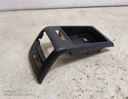 Консоль для Audi A6 C6 (2004—2008)  запчасти бу