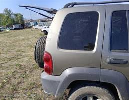 Крыло заднее правое для Jeep Cherokee III (2001—2004)  запчасти бу