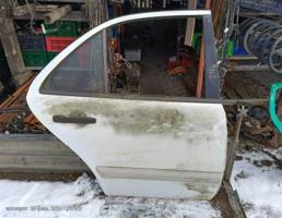 Дверь задняя правая для Mercedes-Benz E-класс W210/S210 (1995—1999)  запчасти бу