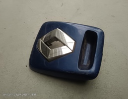 Эмблема багажника для Renault Symbol I рестайлинг (2002—2006)  запчасти бу