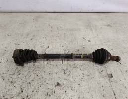 Привод в сборе правый для Audi 100 C3 (1982—1988)  запчасти бу