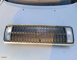 Решетка радиатора для Toyota Crown S130 (1987—1999)  запчасти бу