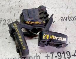 Крючок двери левой для Daewoo Nexia I (1995—2008)  запчасти бу