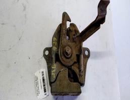 Замок капота для Mazda 626 GE (1991—1997)  запчасти бу