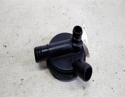 Сапун для Audi 80 B4 (1991—1996)  запчасти бу