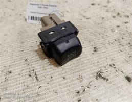 Кнопка блокировки дверей для Toyota Corolla VI (1987—1993)  запчасти бу