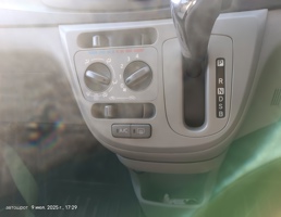 Консоль для Daihatsu Mira L275 (2006—2018)  запчасти бу