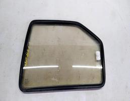 Стекло кузовное глухое левое для Opel Kadett E (1984—1989)  запчасти бу