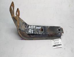 Кронштейн бампера заднего правый для Audi 80 B4 (1991—1996)  запчасти бу