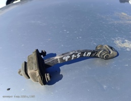 Ограничитель двери передней для Ford Focus I (1998—2004)  запчасти бу