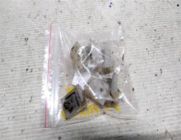 Пистон обшивки для Ford Focus I (1998—2004)  запчасти бу