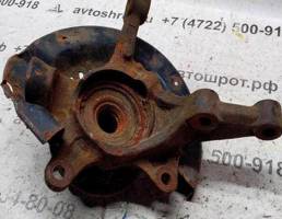 Кулак поворотный передний левый для Toyota Yaris I (1999—2003)  запчасти бу