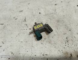 Клапан э/м для Nissan Maxima A32 (1994—2000)  запчасти бу